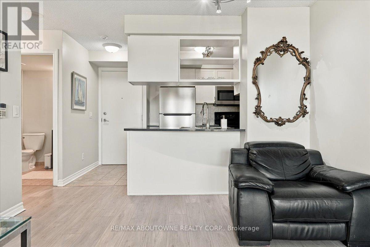 807 - 2391 Central Park Drive, Oakville, Ontario  L6H 0E4 - Photo 19 - W13811296