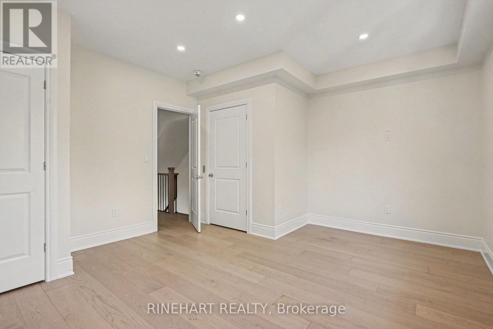 2082 Queensborough Gate, Mississauga, Ontario  L5M 0X9 - Photo 20 - W13827228
