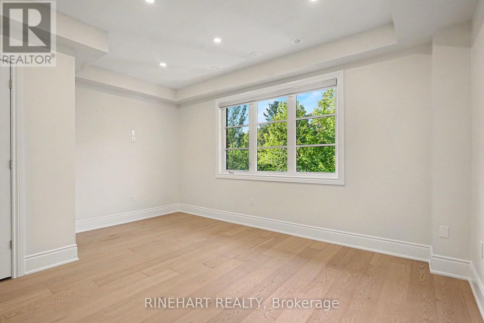 2082 Queensborough Gate, Mississauga, Ontario  L5M 0X9 - Photo 21 - W13827228