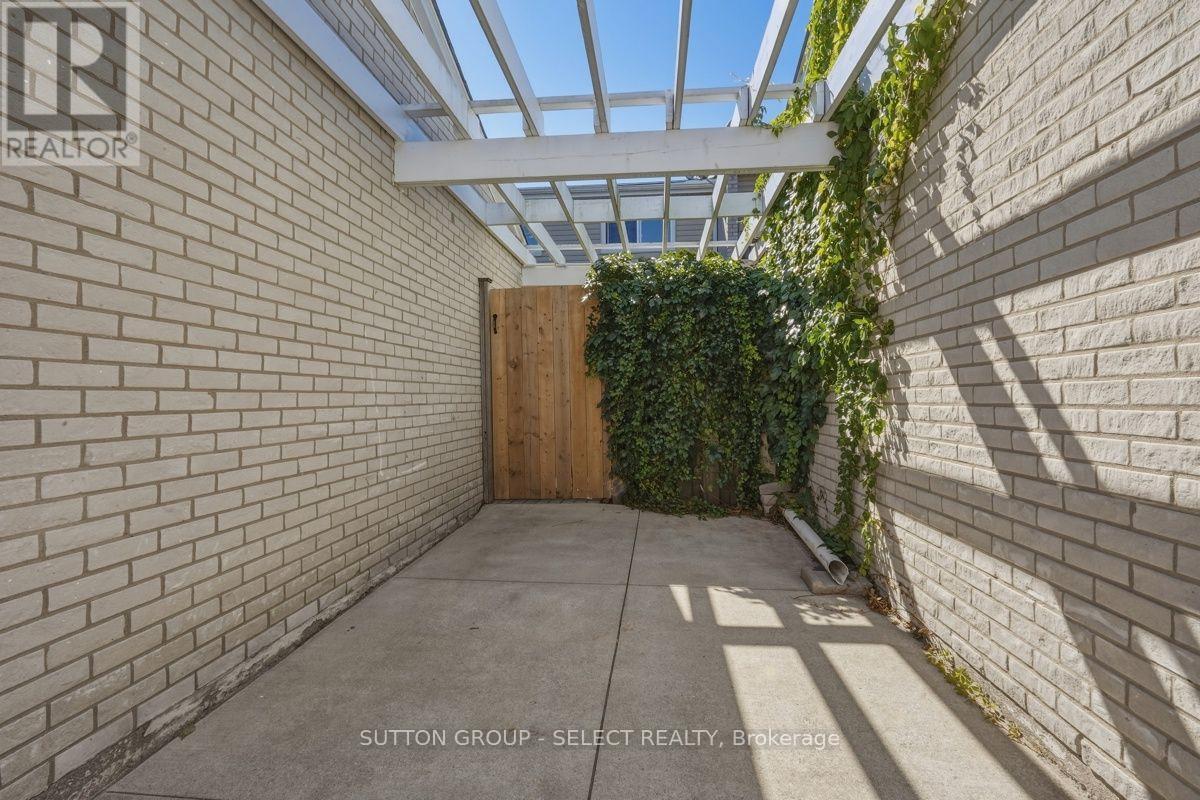 29 - 669 Osgoode Drive, London South, Ontario  N6E 2C7 - Photo 44 - X13827266