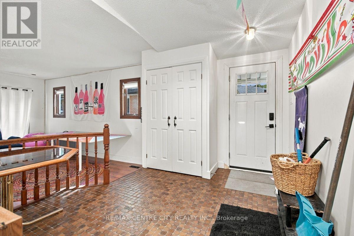 245 Bernard Avenue, London East, Ontario  N6A 2M9 - Photo 5 - X13827324
