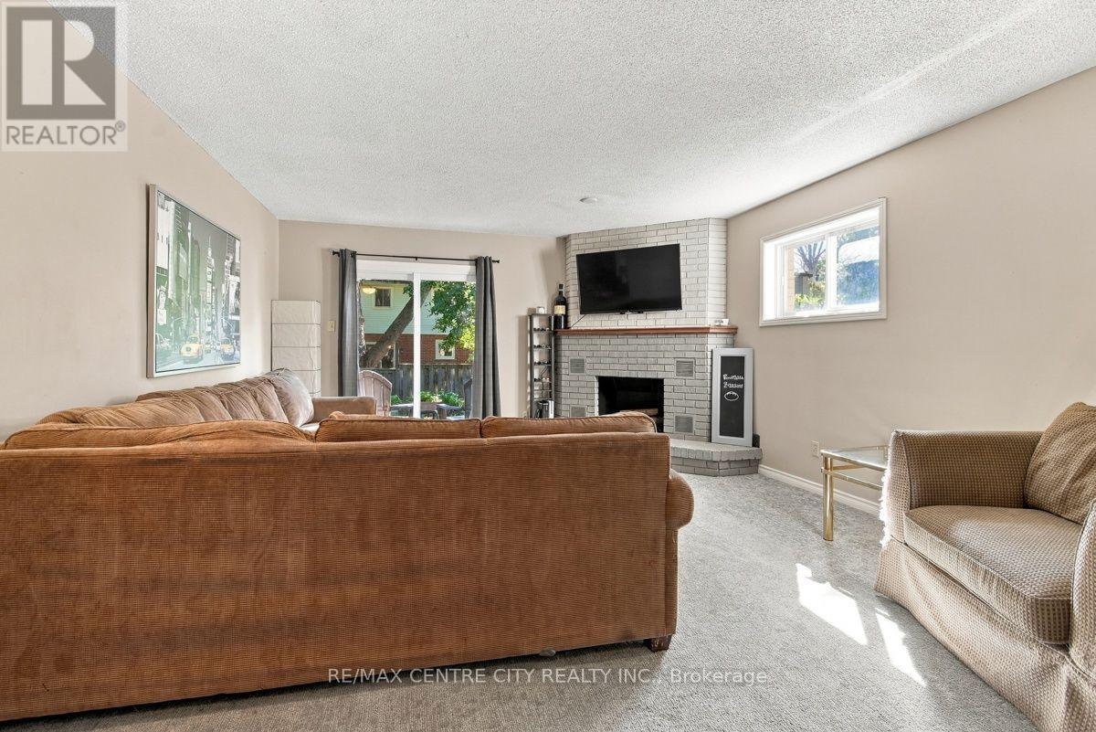 215 Walmer Grove, London North, Ontario  N6G 4G8 - Photo 16 - X13827330
