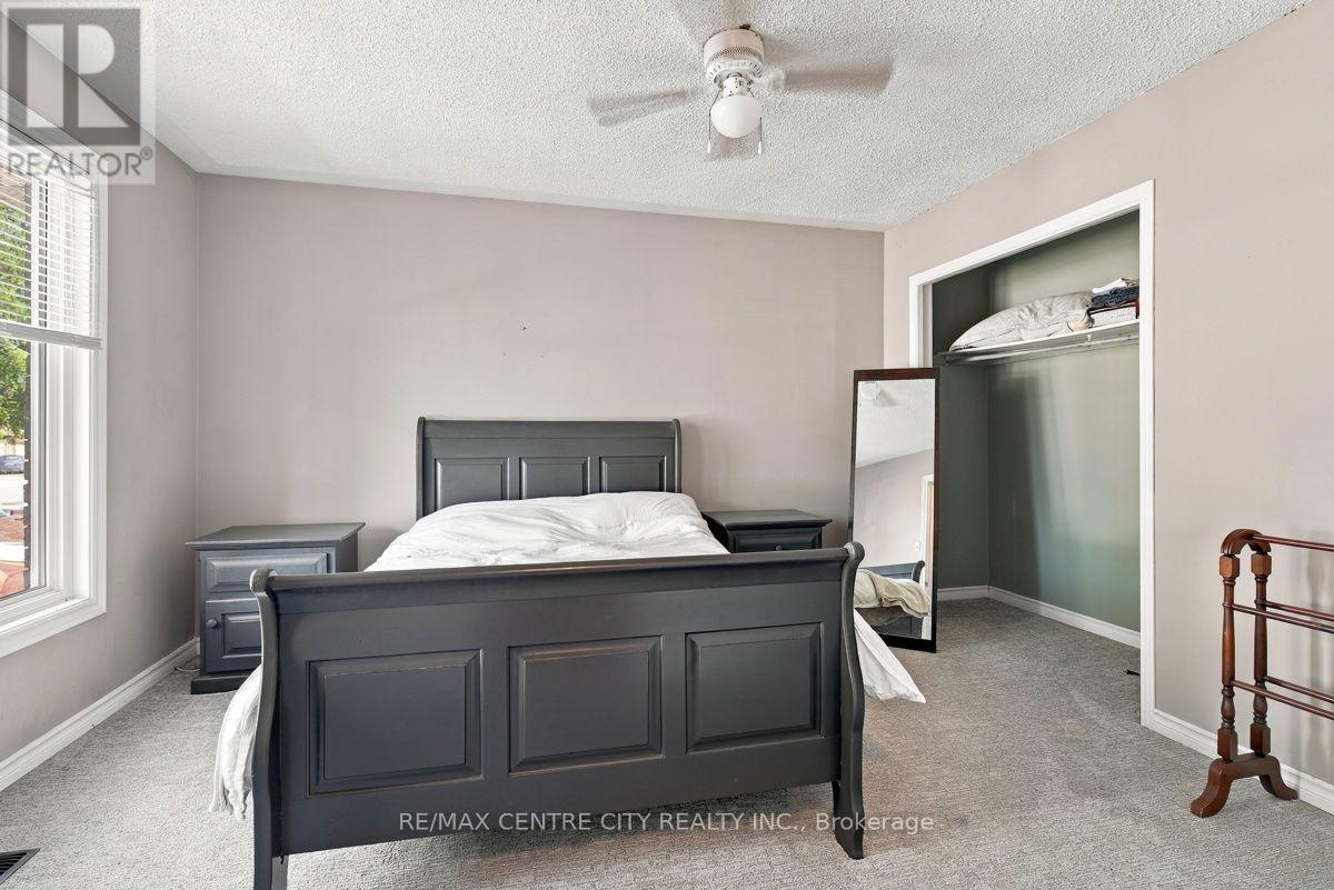 215 Walmer Grove, London North, Ontario  N6G 4G8 - Photo 22 - X13827330