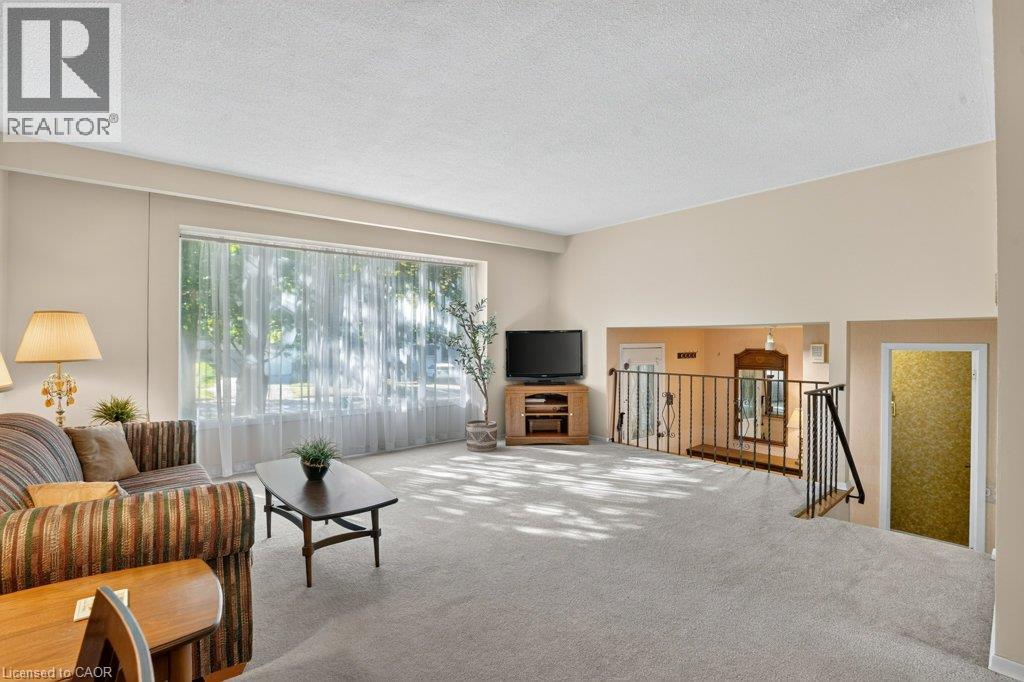 34 Glen Park Crescent, Kitchener, Ontario  N2N 1G2 - Photo 7 - 40865603