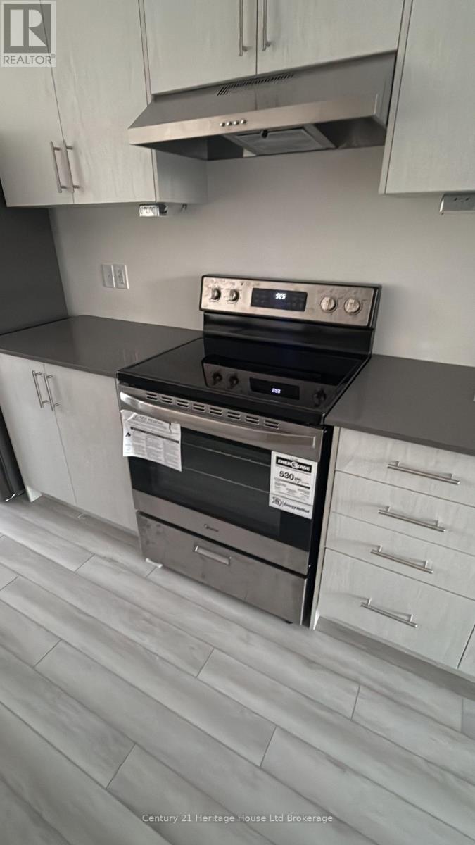 464 Jack Wilford Way, Woodstock, Ontario  N4S 7V6 - Photo 31 - X13649970