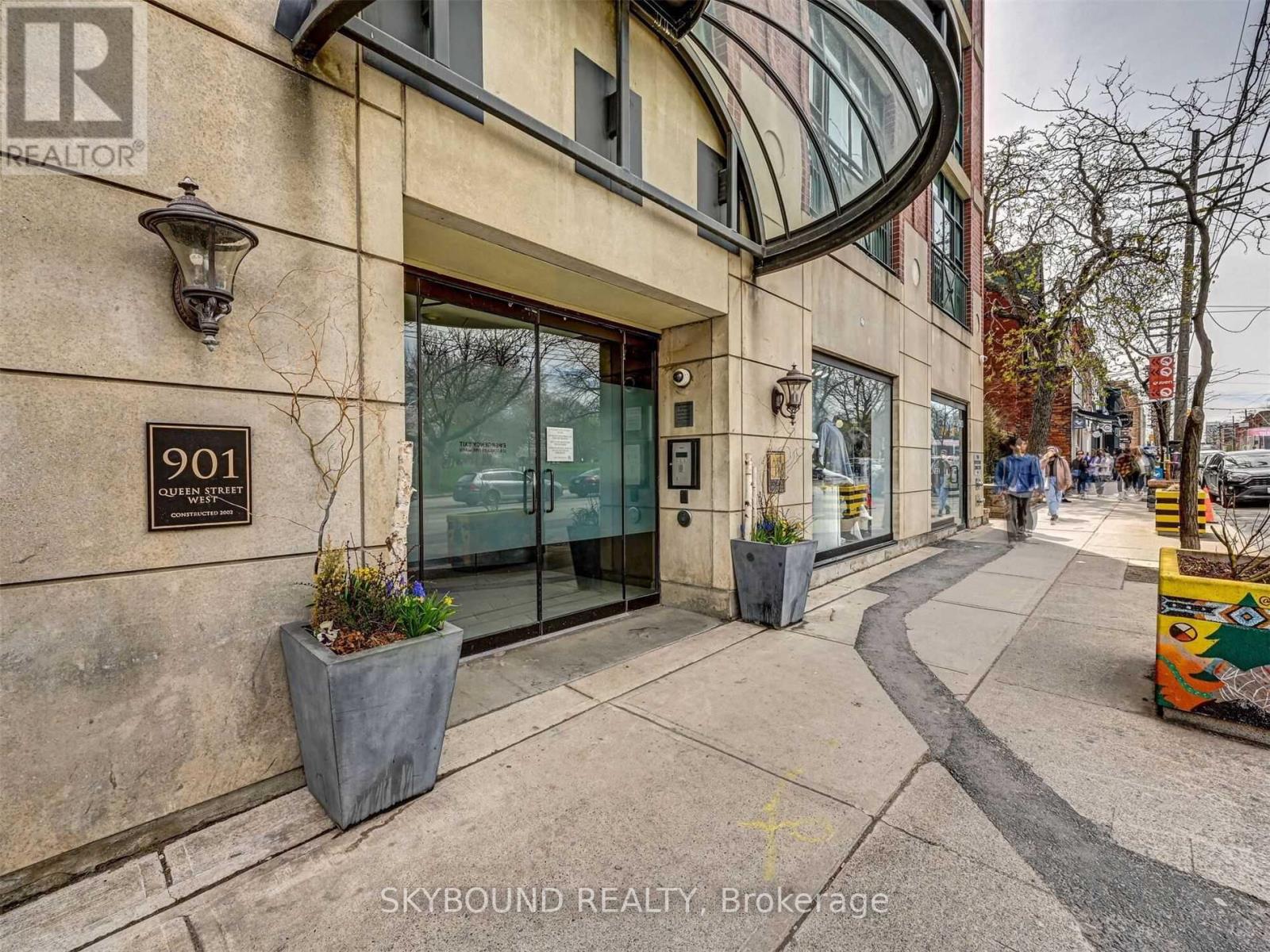 405 - 901 Queen Street W, Toronto, Ontario  M6J 3X4 - Photo 2 - C13827320