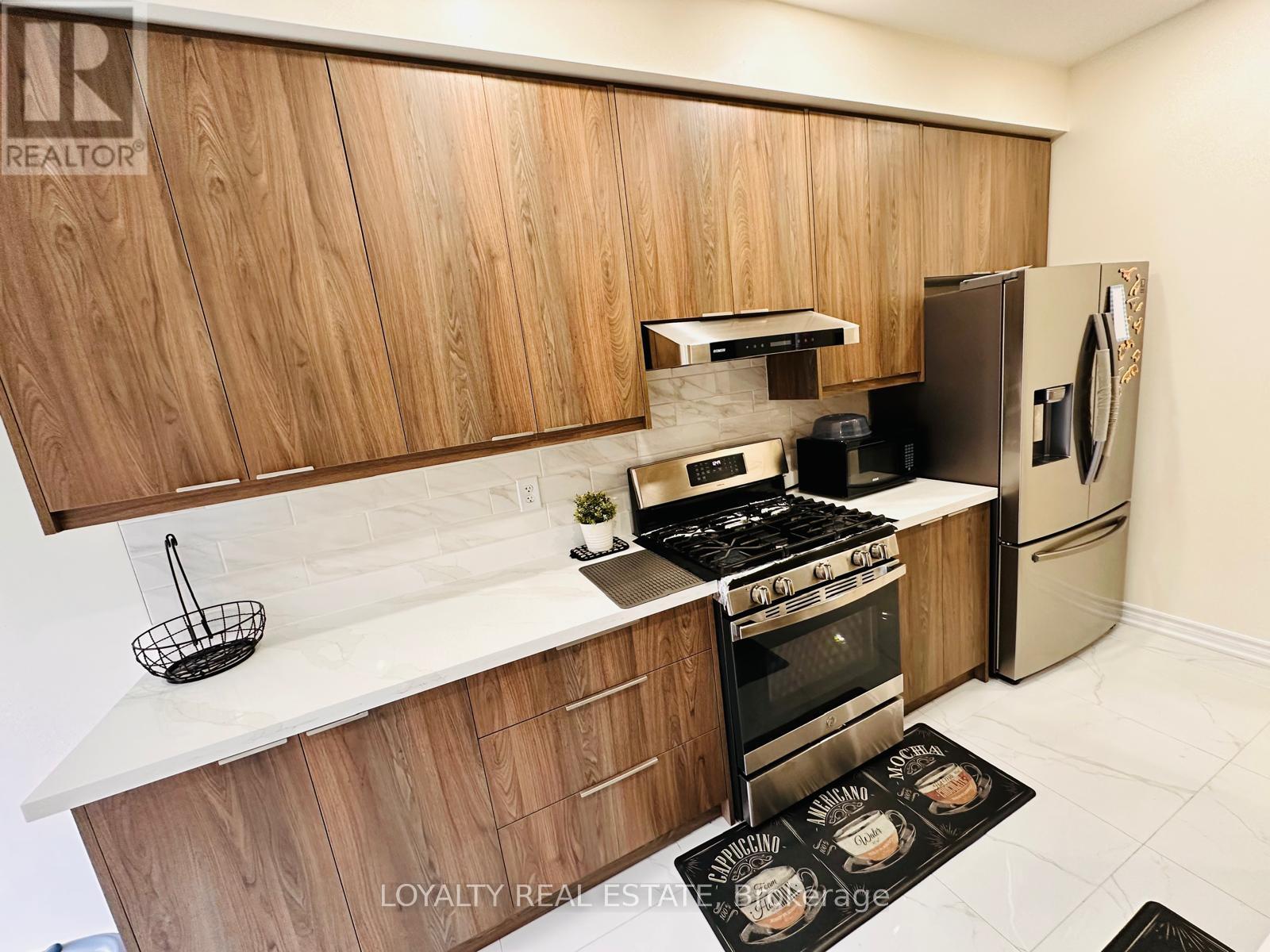 28 Thorp Crescent, Ajax, Ontario  L1T 0G9 - Photo 21 - E13827222