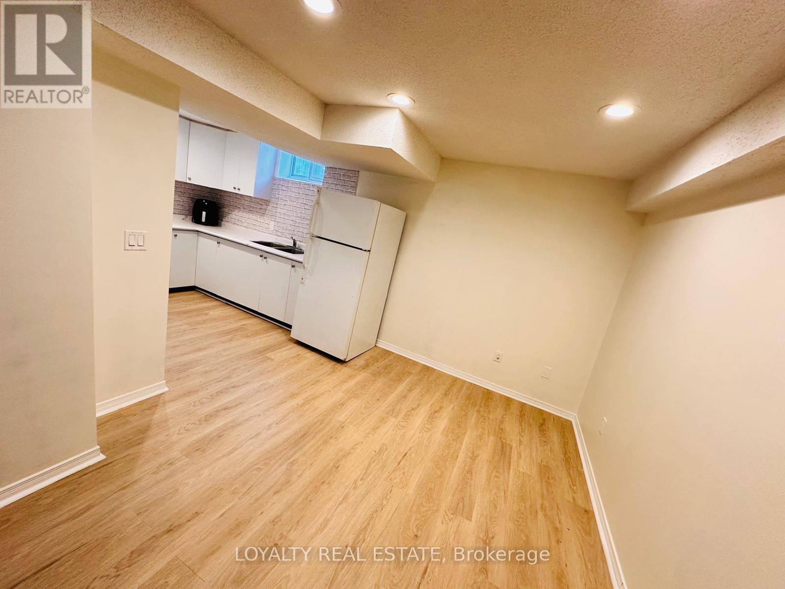 28 Thorp Crescent, Ajax, Ontario  L1T 0G9 - Photo 41 - E13827222