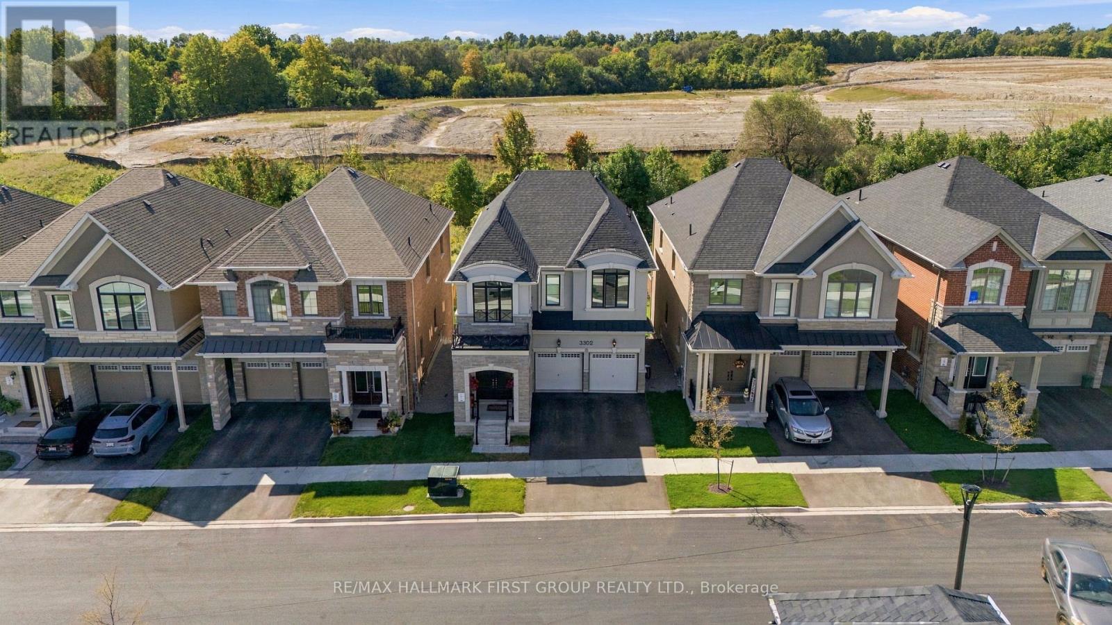 3302 Marchington Square, Pickering, Ontario  L1X 0N1 - Photo 2 - E13827280