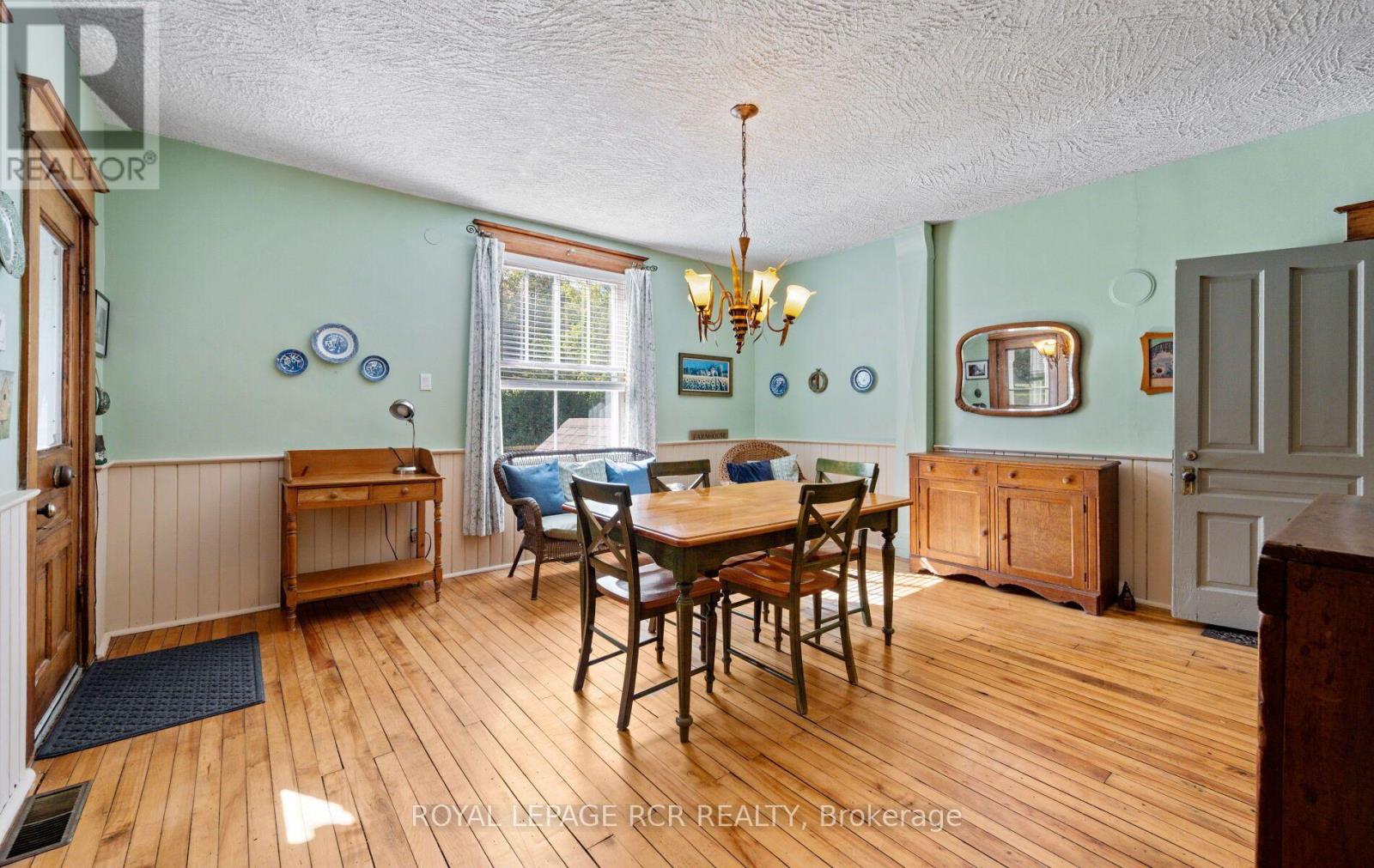 1438 Concession 3 Road, Adjala-Tosorontio, Ontario  L0N 1P0 - Photo 11 - N13827346