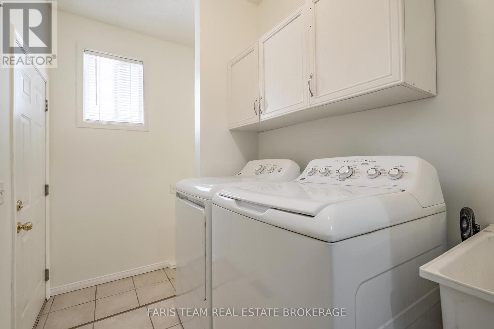 41 Irene Drive, Barrie (Painswick South), Ontario L4N 5Z1 - Photo 19 - S13827256