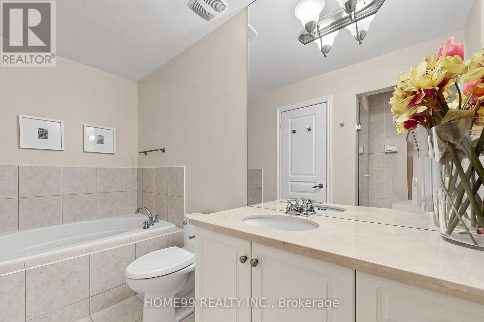 136a Finch Avenue W, Toronto, Ontario  M2N 2H9 - Photo 38 - C13826948
