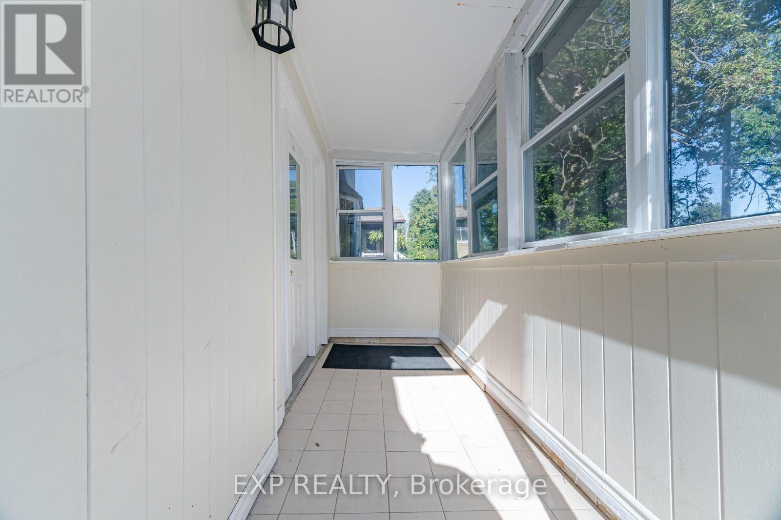 30 Herkley Drive, Brampton, Ontario  L6V 2E8 - Photo 4 - W13822448