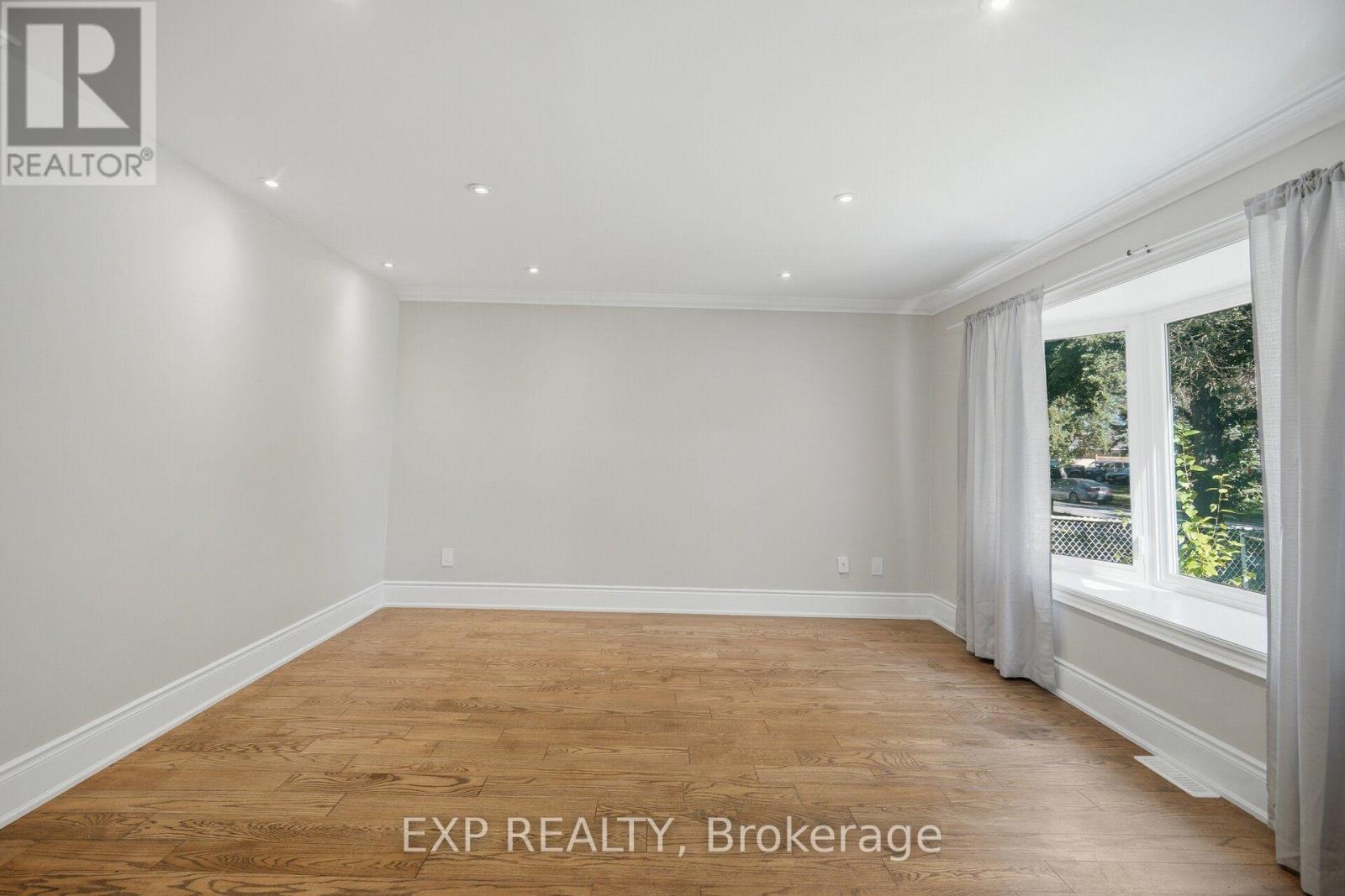 30 Herkley Drive, Brampton, Ontario  L6V 2E8 - Photo 7 - W13822448