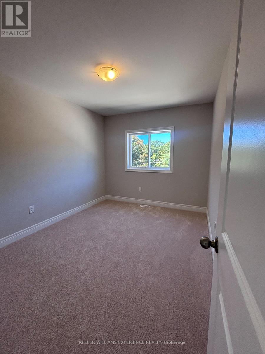 900 Wild Rose Drive, Gravenhurst, Ontario  P1P 0B4 - Photo 9 - X13825660