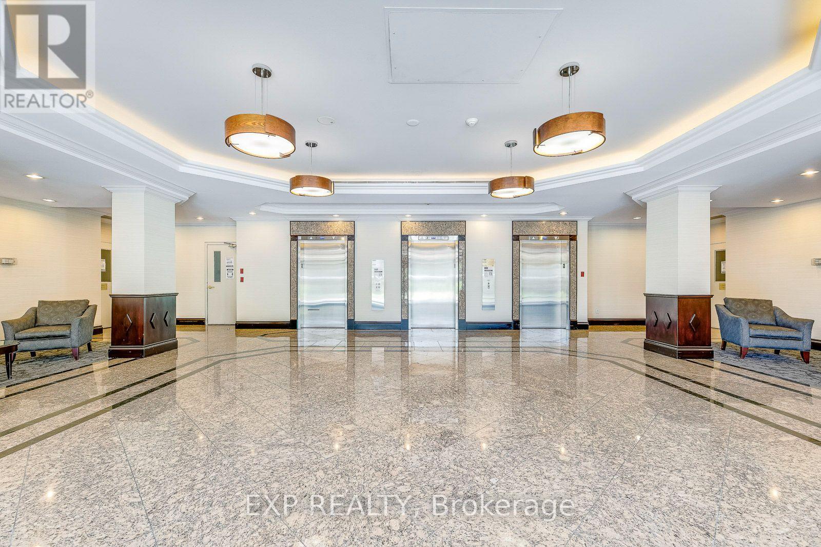 1607 - 2155 Burnhamthorpe Road, Mississauga, Ontario  L5L 5P4 - Photo 3 - W13827220