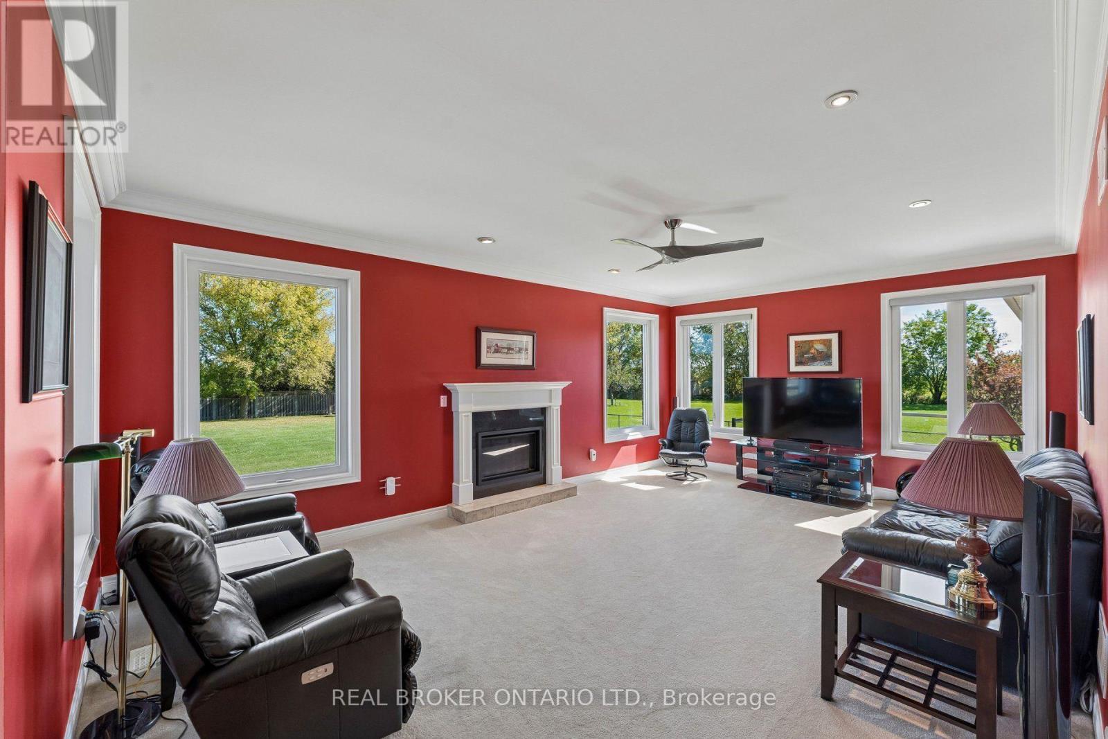 15191 Airport Road, Caledon, Ontario  L7C 2X9 - Photo 12 - W13827252
