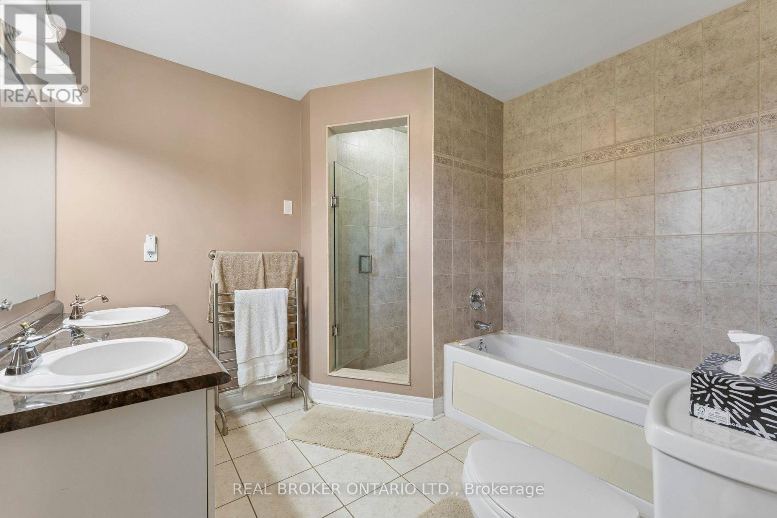 15191 Airport Road, Caledon, Ontario  L7C 2X9 - Photo 16 - W13827252