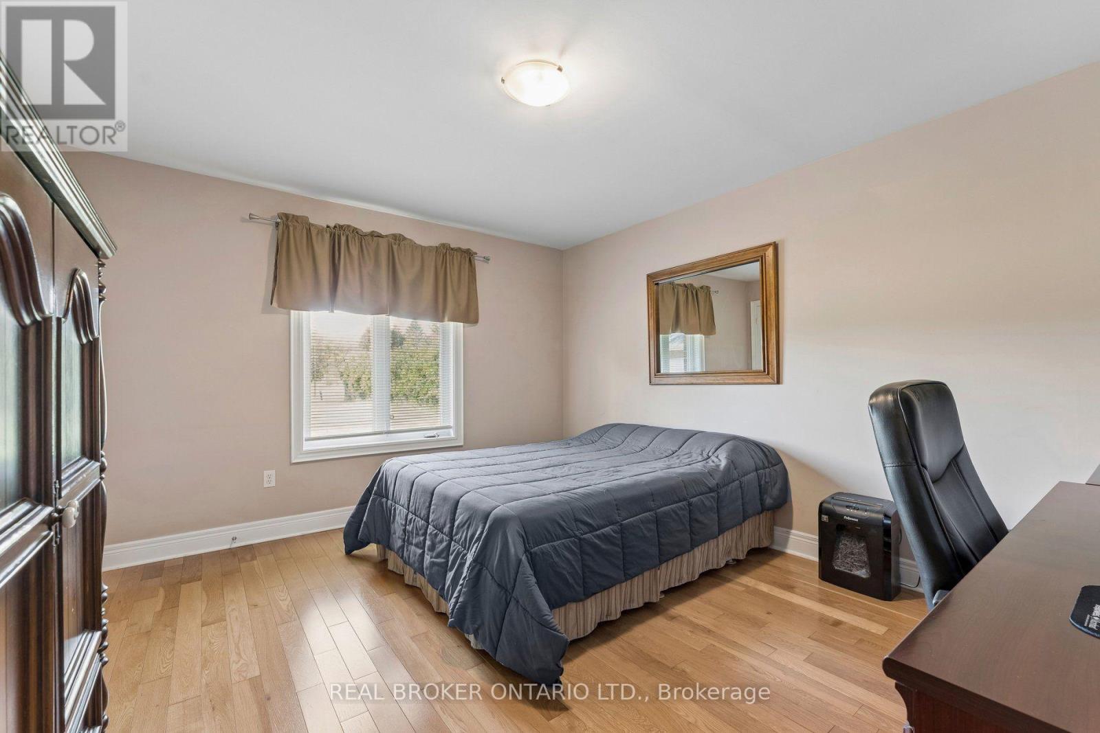 15191 Airport Road, Caledon, Ontario  L7C 2X9 - Photo 17 - W13827252