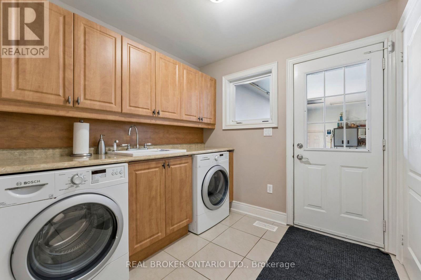 15191 Airport Road, Caledon, Ontario  L7C 2X9 - Photo 19 - W13827252