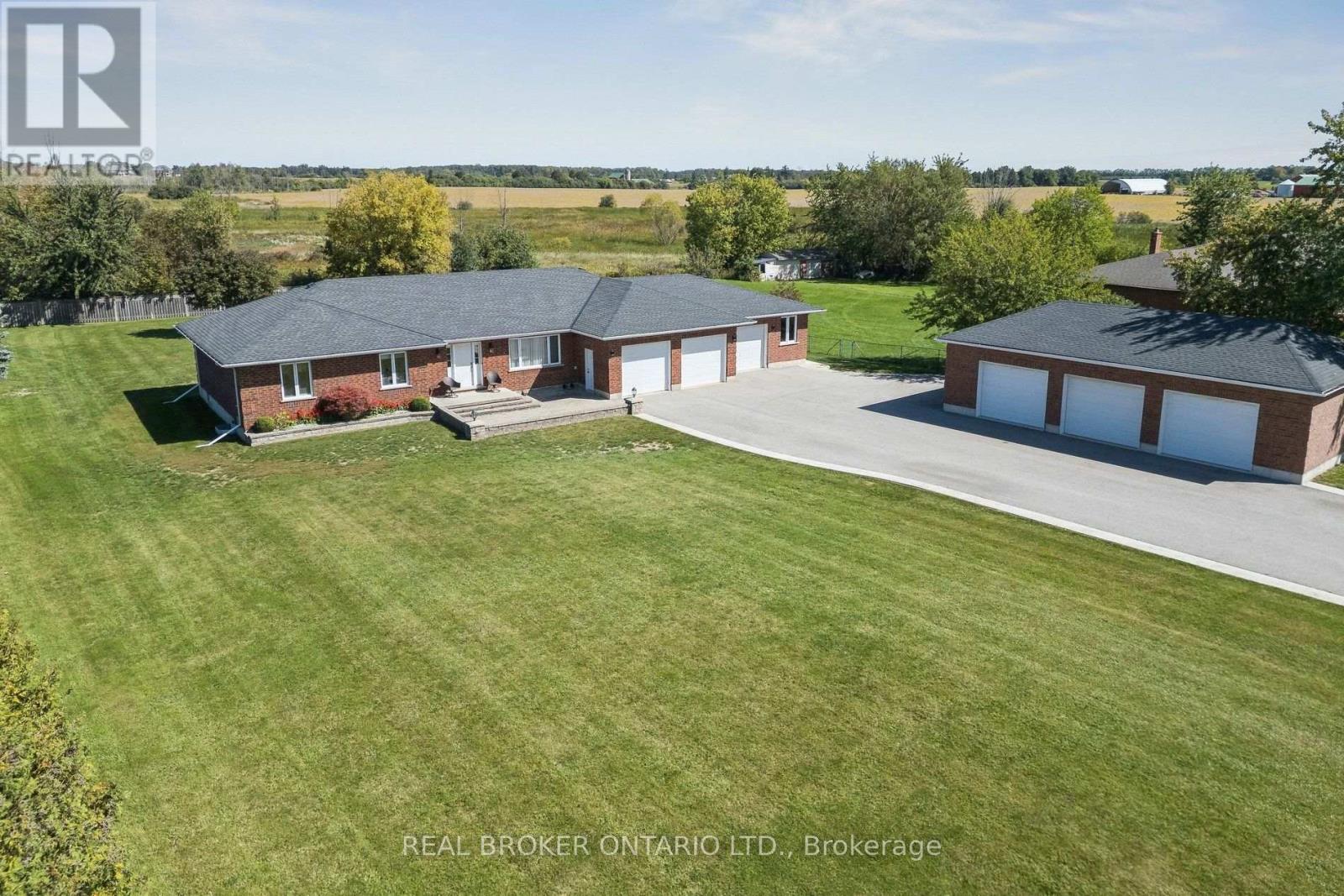 15191 Airport Road, Caledon, Ontario  L7C 2X9 - Photo 31 - W13827252