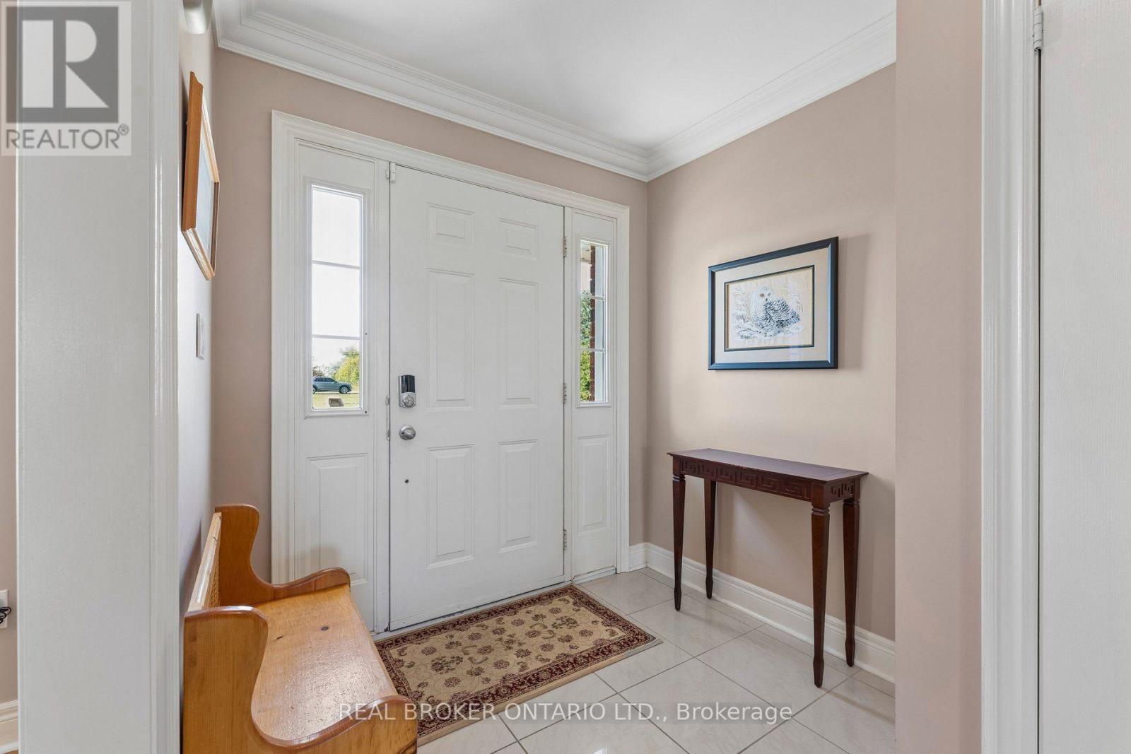 15191 Airport Road, Caledon, Ontario  L7C 2X9 - Photo 5 - W13827252