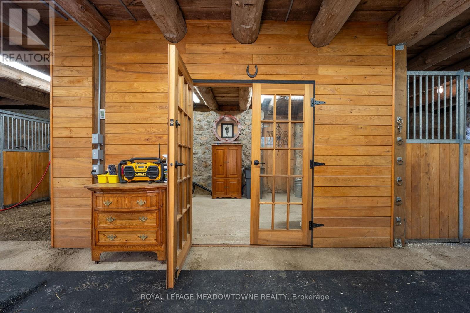 16089 Shaws Creek Road, Caledon, Ontario  L7C 1V9 - Photo 33 - W13827304