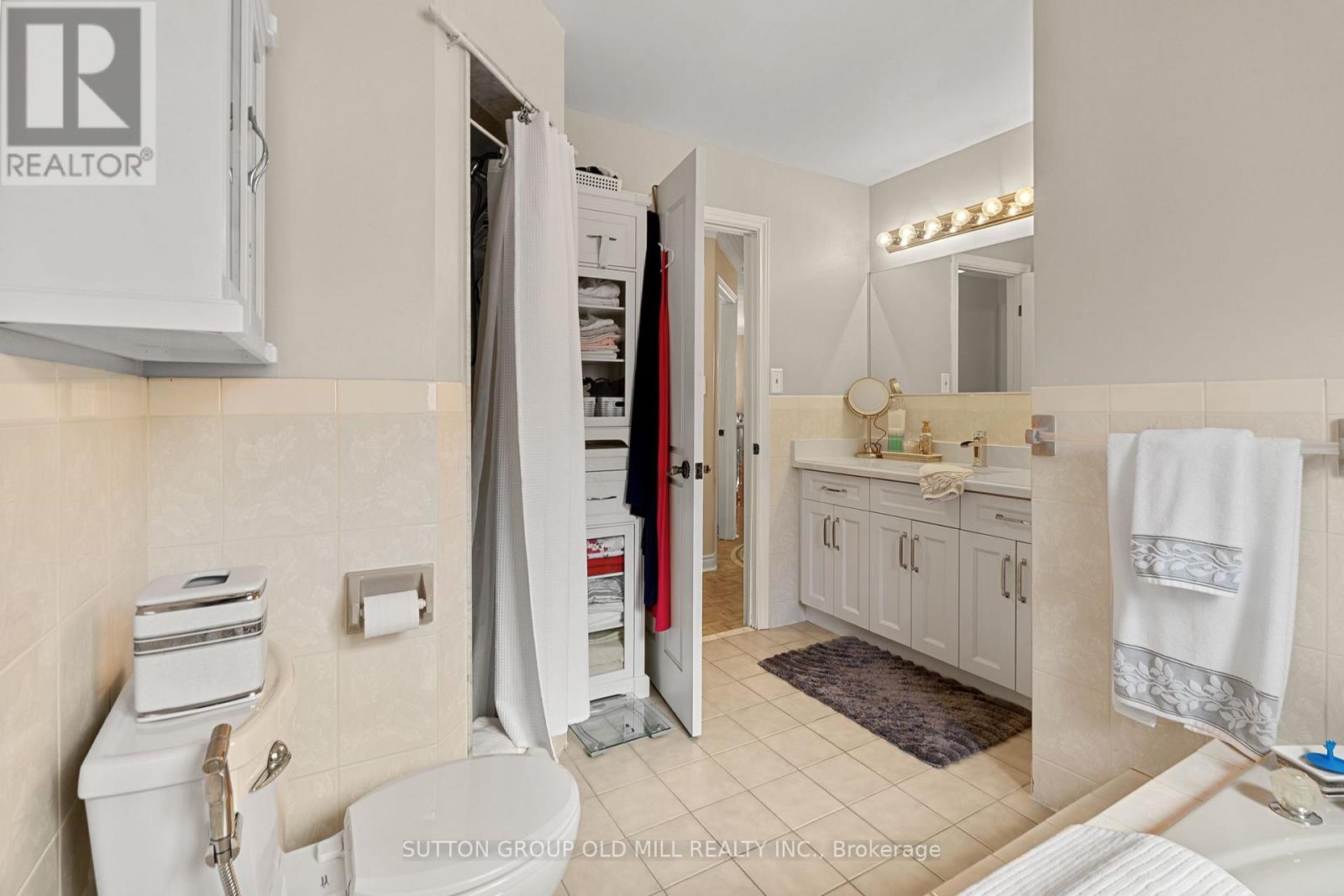 152 Glenn Hawthorne Boulevard, Mississauga, Ontario  L5R 2K6 - Photo 38 - W13827316