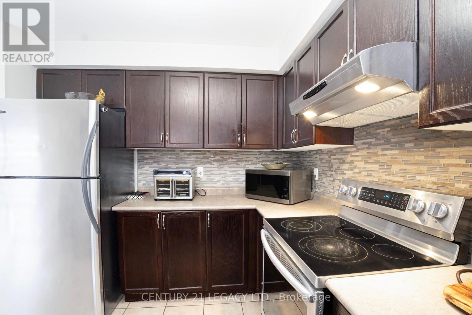131 Sugarhill Drive, Brampton, Ontario  L7A 3X4 - Photo 18 - W13827332