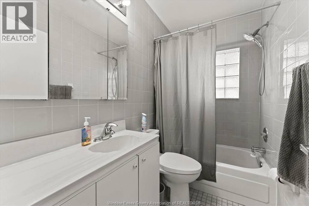 3189 Mckay, Windsor, Ontario  N9E 2R4 - Photo 19 - 26023482