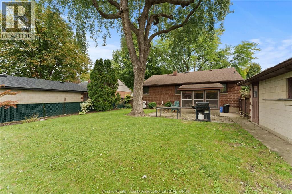 3189 Mckay, Windsor, Ontario  N9E 2R4 - Photo 29 - 26023482