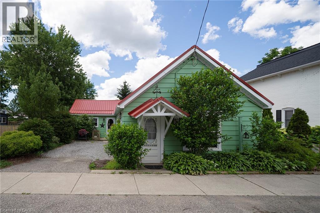 1045 BAY Street, Port Rowan, Ontario