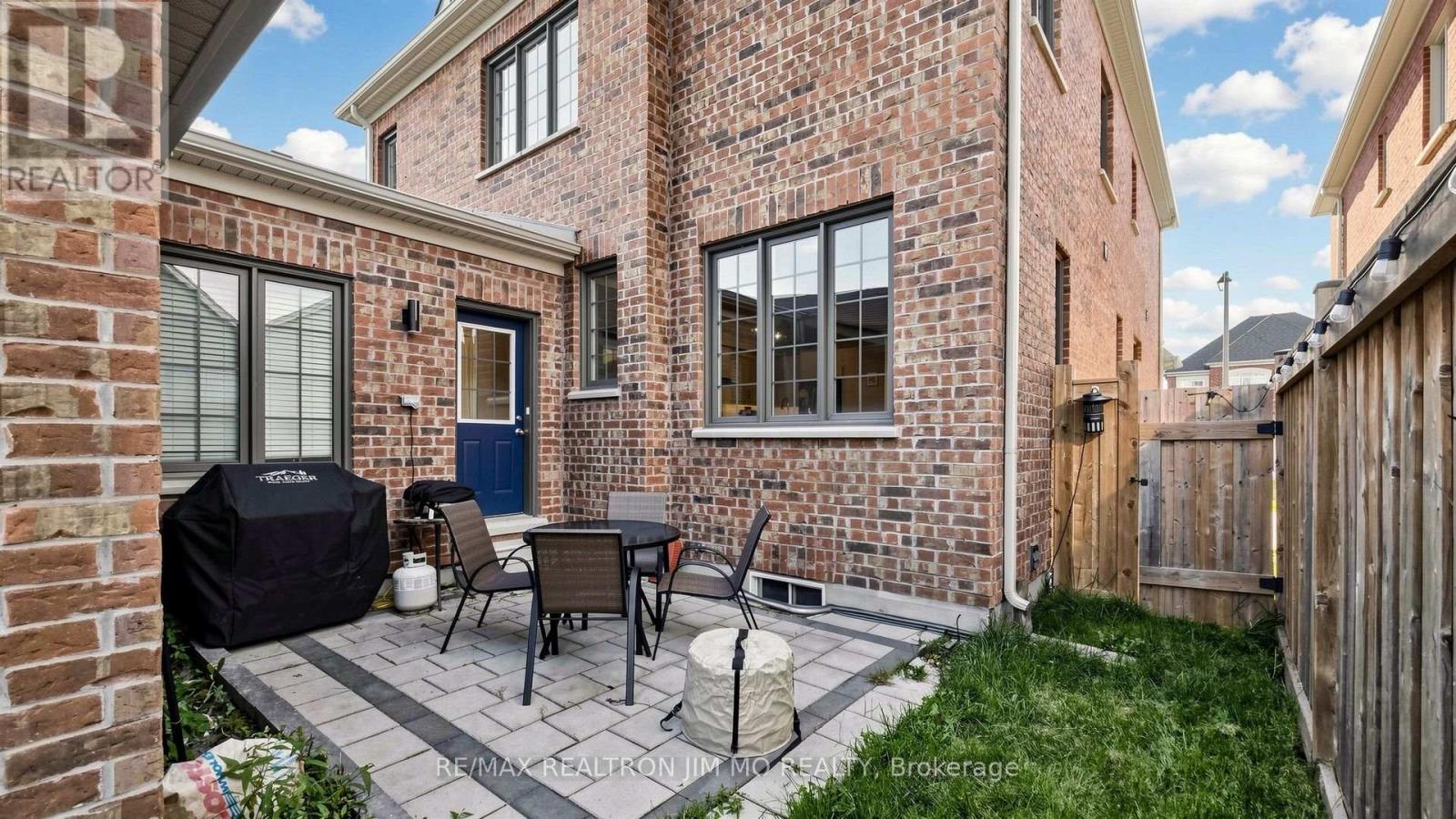 11 Carratuck Street, East Gwillimbury, Ontario  L9N 0S5 - Photo 37 - N13826936