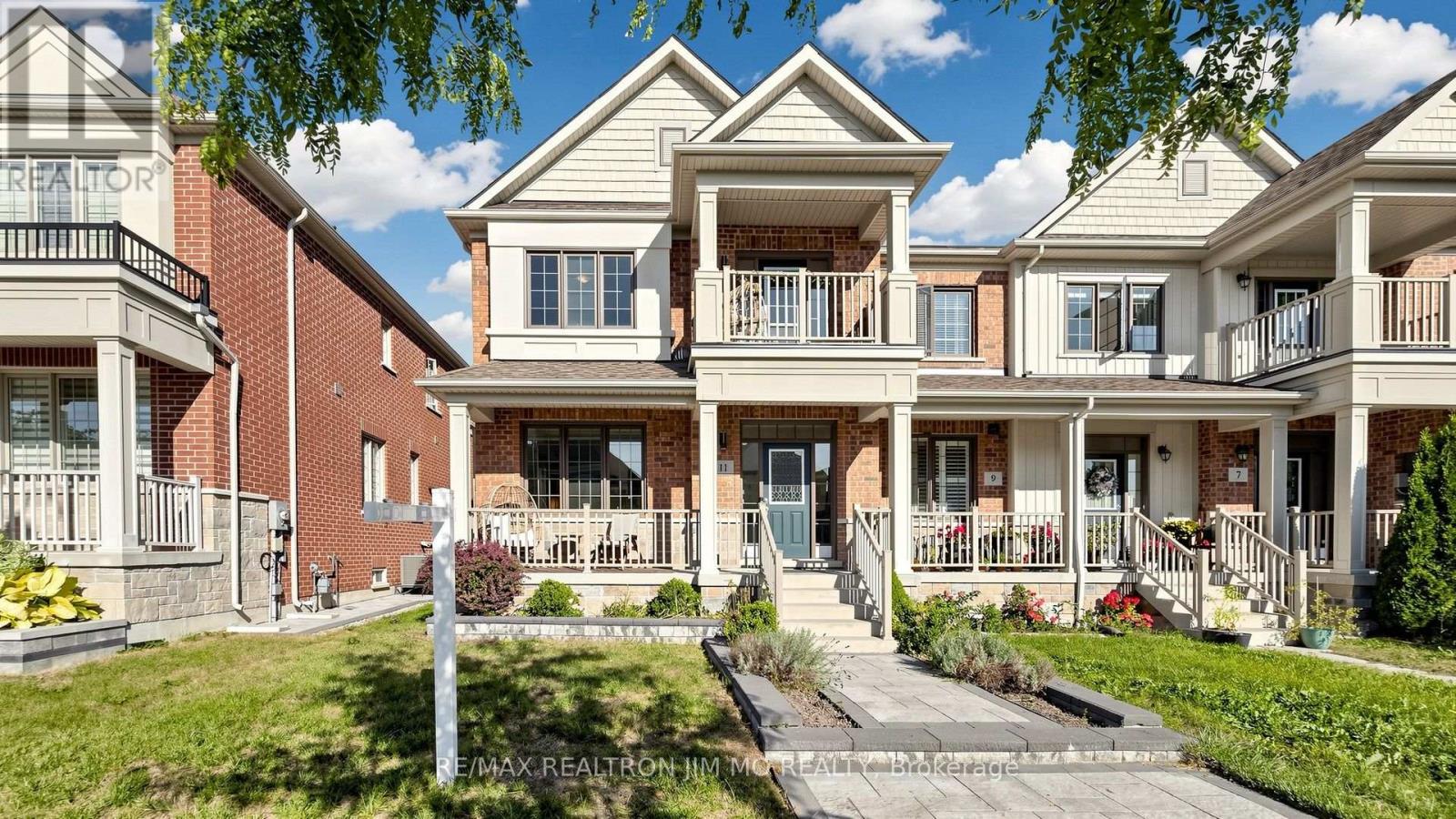 11 Carratuck Street, East Gwillimbury, Ontario  L9N 0S5 - Photo 4 - N13826936