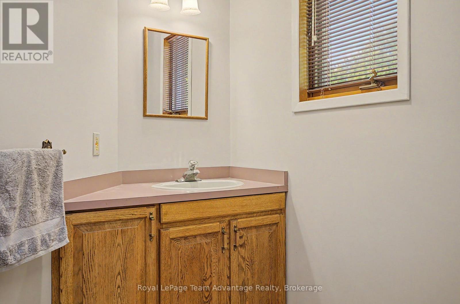 4 & 6 Sharon Park Drive, Mckellar, Ontario  P0G 1C0 - Photo 21 - X13515942