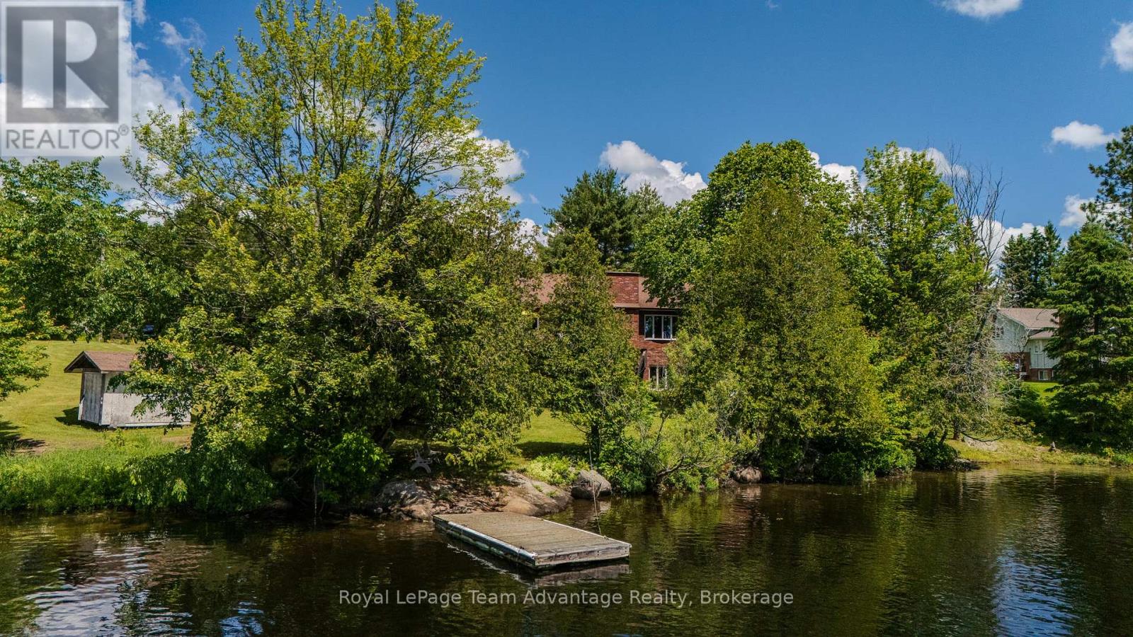 4 & 6 Sharon Park Drive, Mckellar, Ontario  P0G 1C0 - Photo 3 - X13515942