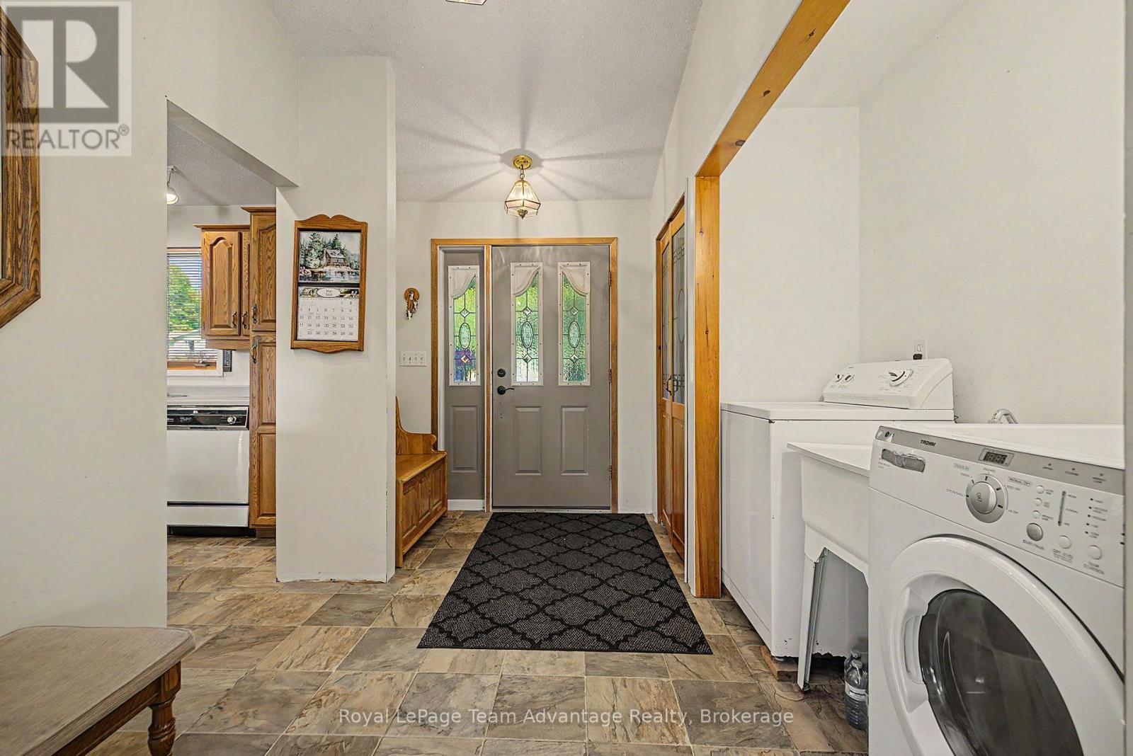 4 & 6 Sharon Park Drive, Mckellar, Ontario  P0G 1C0 - Photo 7 - X13515942