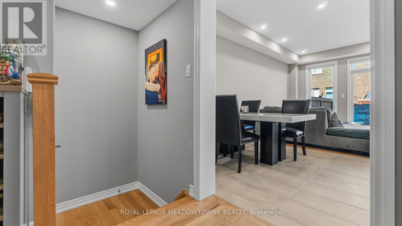 8 Angelfish Road, Brampton, Ontario  L7A 5C5 - Photo 9 - W13792342