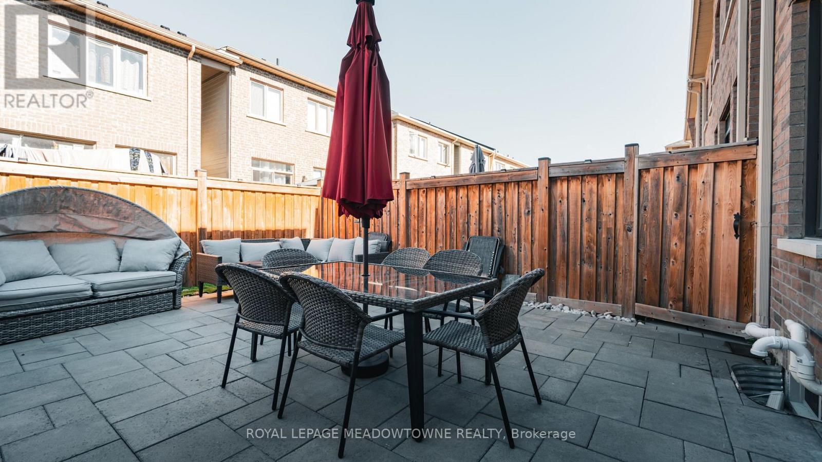 8 Angelfish Road, Brampton, Ontario  L7A 5C5 - Photo 36 - W13792342