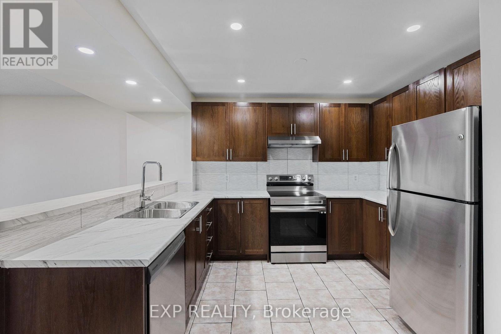 35 Thames Way, Hamilton, Ontario  L0R 1W0 - Photo 13 - X13761694
