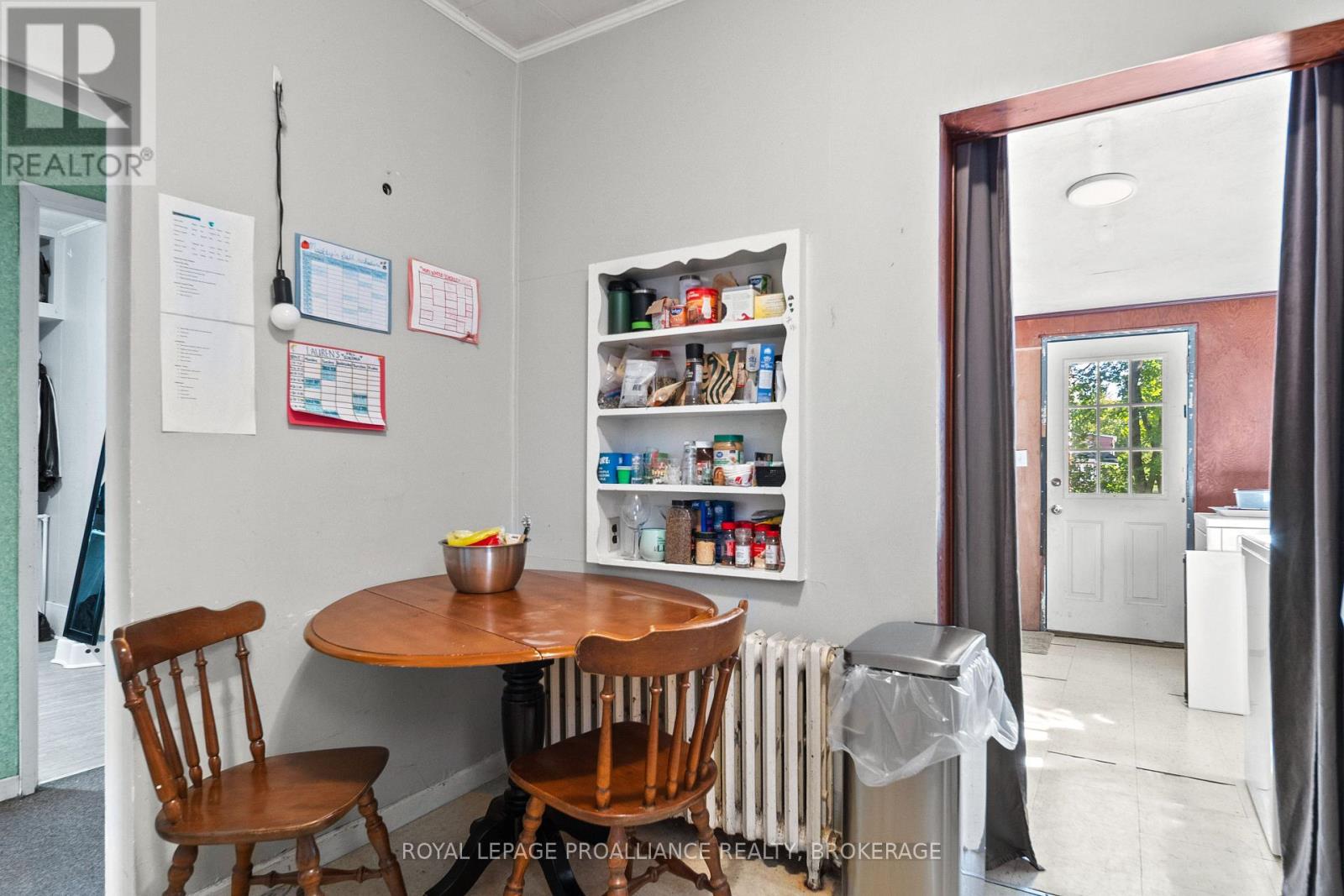 153 Macdonnell Street, Kingston, Ontario  K7L 4B9 - Photo 12 - X13728560