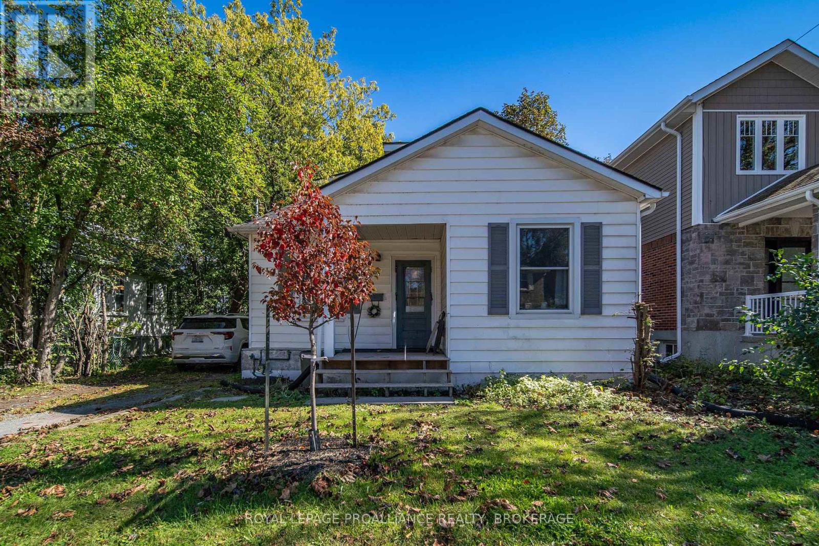 153 Macdonnell Street, Kingston, Ontario K7L 4B9 - Photo 3 - X13728560