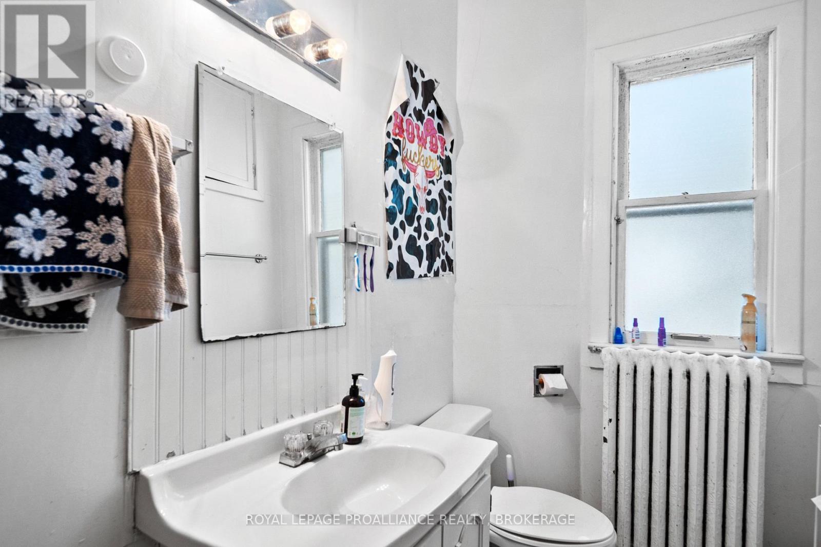 153 Macdonnell Street, Kingston, Ontario  K7L 4B9 - Photo 8 - X13728560