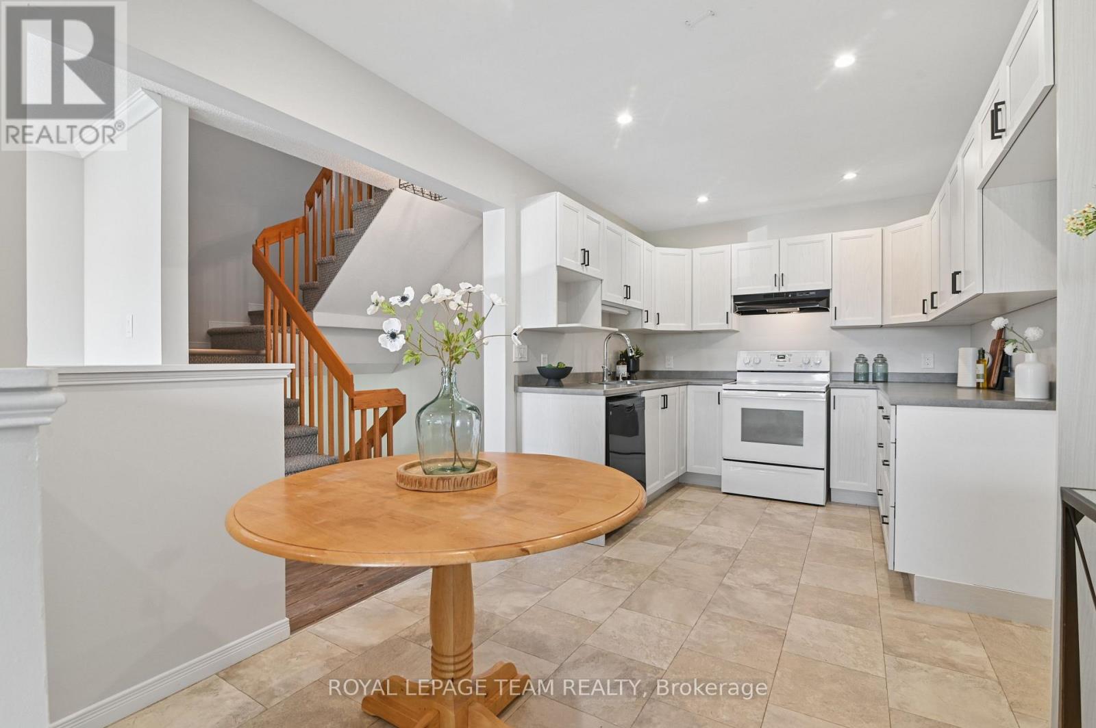 116 Heritage Place, Cornwall, Ontario  K6J 5V5 - Photo 9 - X13827488