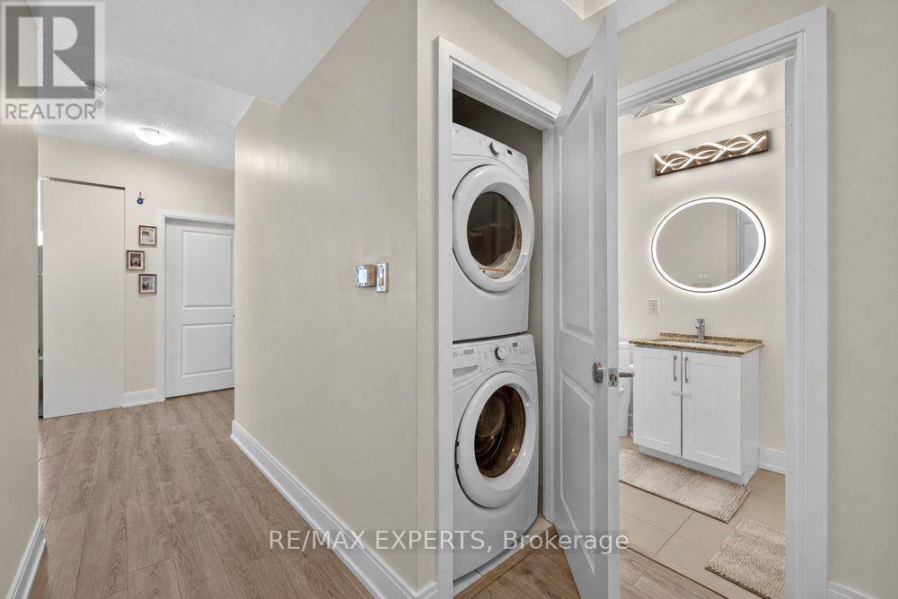 208b - 9600 Yonge Street, Richmond Hill (North Richvale), Ontario  L4C 0X3 - Photo 19 - N13827460
