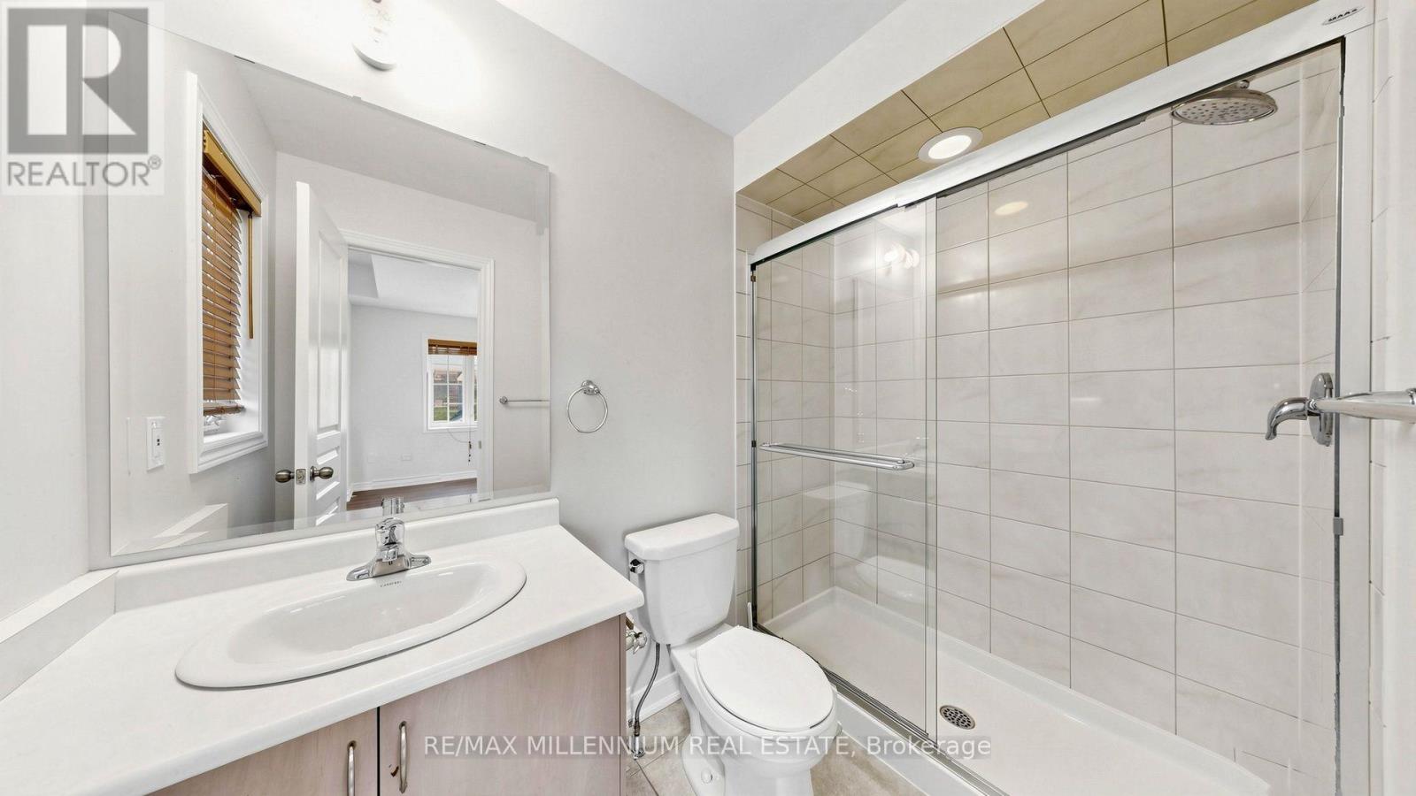 65 Yellowknife Road, Brampton, Ontario  L6R 3X5 - Photo 32 - W13827356