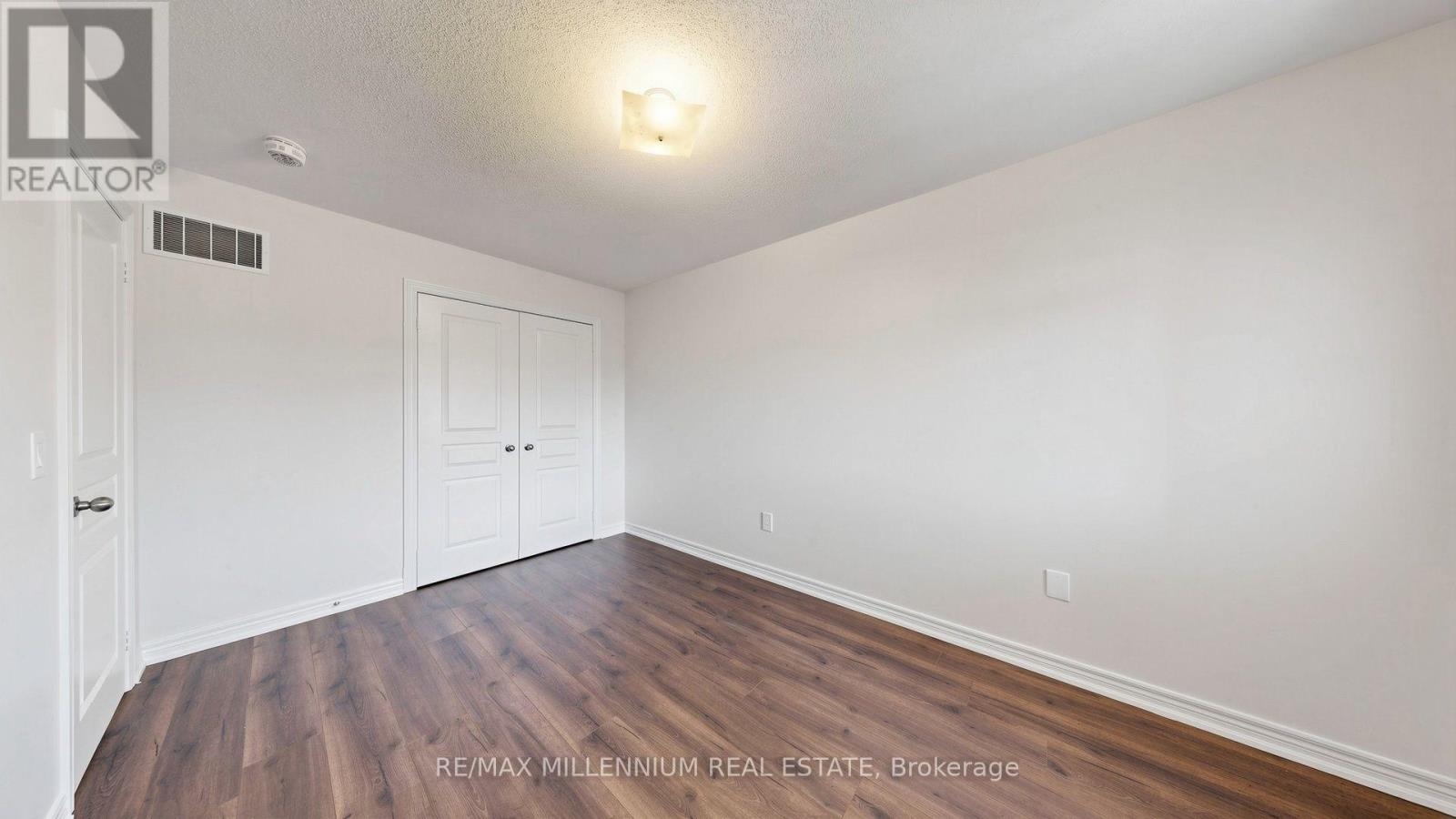 65 Yellowknife Road, Brampton, Ontario  L6R 3X5 - Photo 35 - W13827356