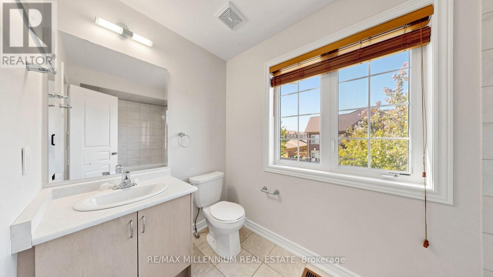 65 Yellowknife Road, Brampton, Ontario  L6R 3X5 - Photo 40 - W13827356