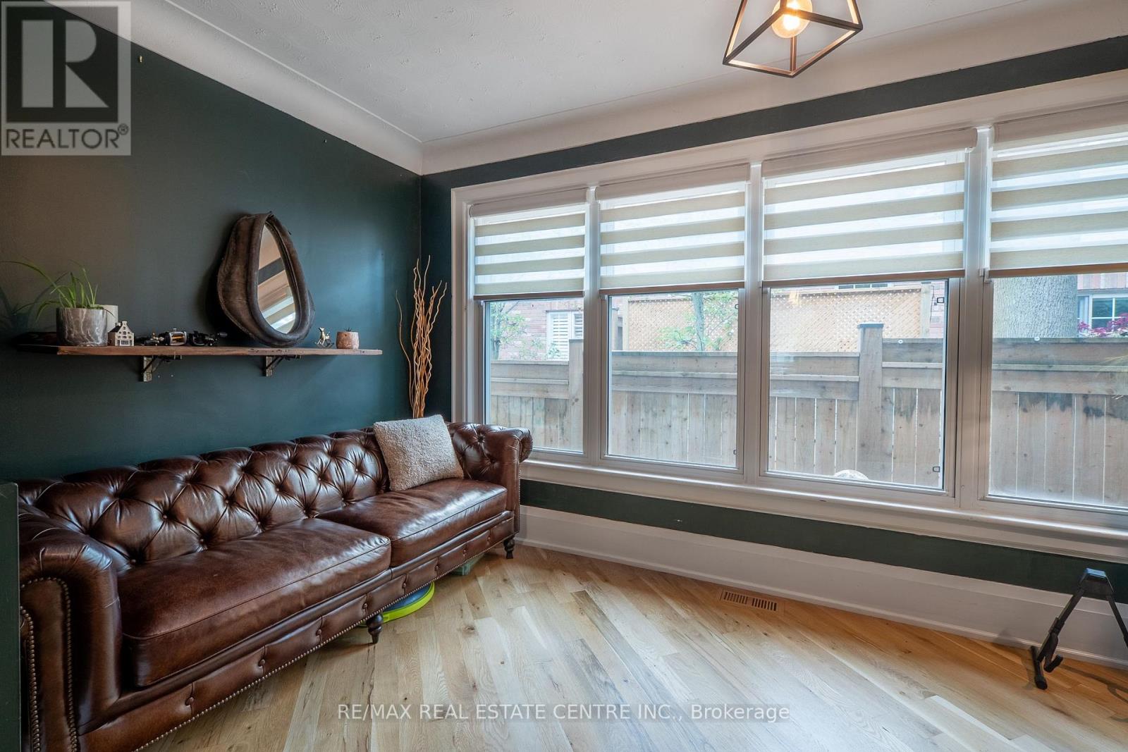 283 Plains Road W, Burlington, Ontario  L7T 1G1 - Photo 10 - W13827410