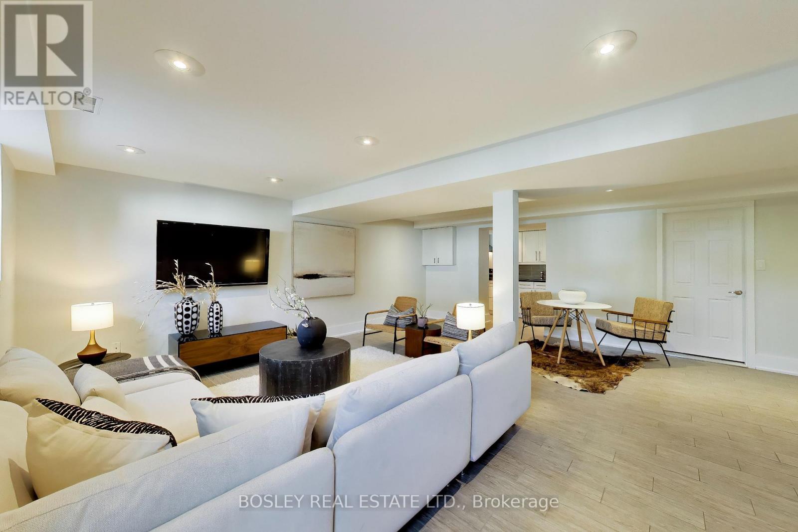 74 Raven Road, Toronto, Ontario  M6L 2A7 - Photo 32 - W13827478